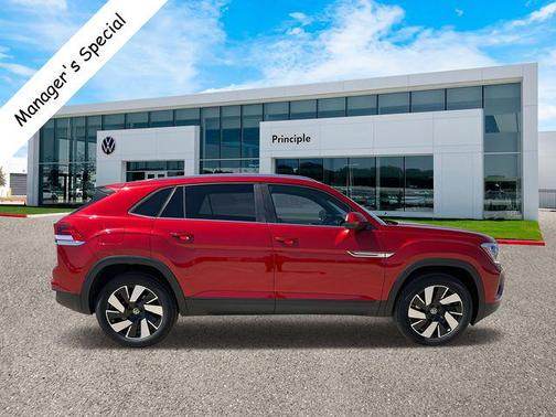 2025 Volkswagen Atlas Cross Sport 2.0T SE w/Technology