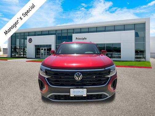 2025 Volkswagen Atlas Cross Sport 2.0T SE w/Technology