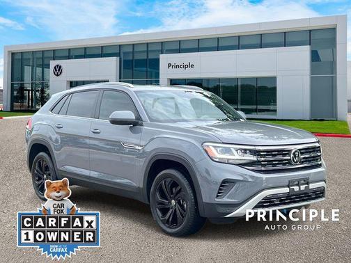 Gray 2021 Volkswagen Atlas Cross Sport 3.6L V6 SE w/Technology