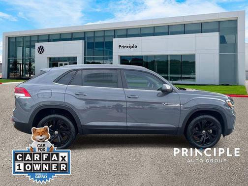 Gray 2021 Volkswagen Atlas Cross Sport 3.6L V6 SE w/Technology