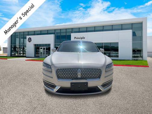 2020 Lincoln Nautilus Reserve