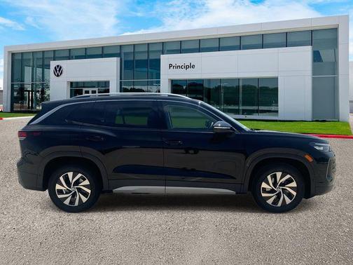 2025 Volkswagen Tiguan 2.0T S