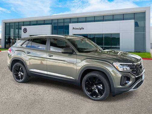 2025 Volkswagen Atlas Cross Sport 2.0T SE w/Technology