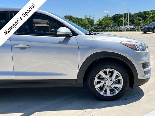 2020 Hyundai TUCSON SE