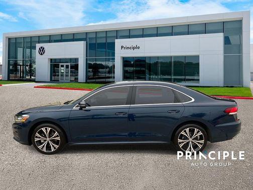 Tourmaline Blue Metallic 2021 Volkswagen Passat 2.0T SE