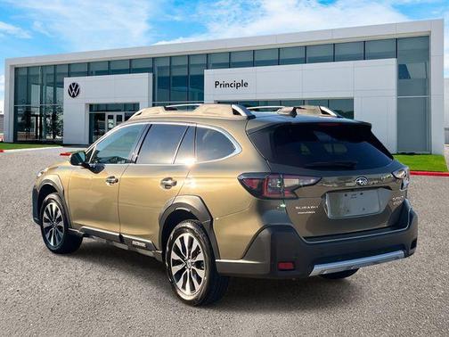 2024 Subaru Outback Touring