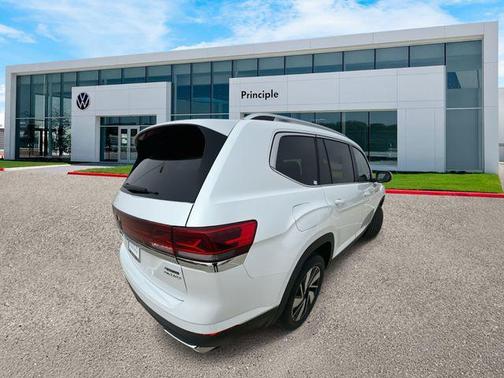 2025 Volkswagen Atlas 2.0T SEL