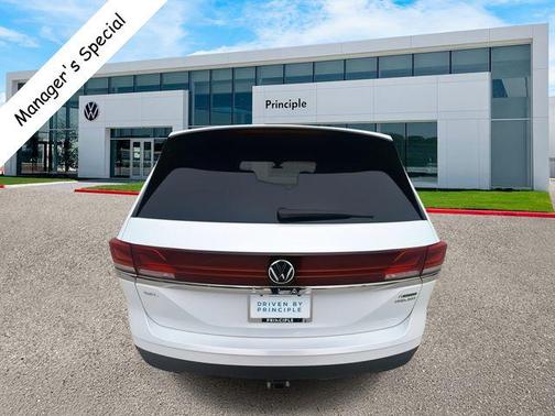 2025 Volkswagen Atlas 2.0T SEL