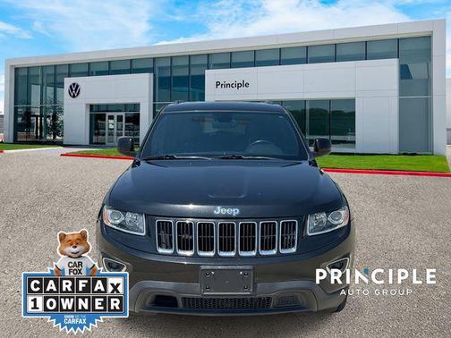 2016 Jeep Grand Cherokee Laredo