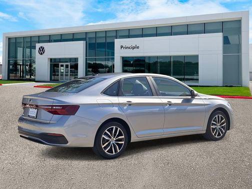 2025 Volkswagen Jetta 1.5T SE