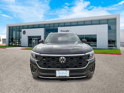 2025 Volkswagen Atlas Cross Sport 2.0T SEL Premium