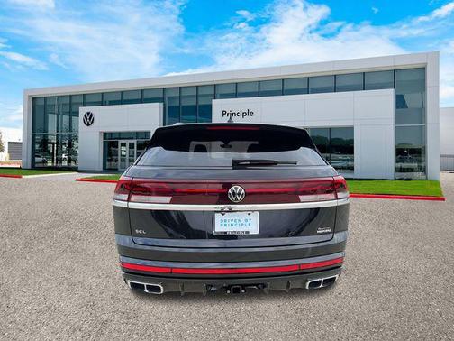 2025 Volkswagen Atlas Cross Sport 2.0T SEL Premium