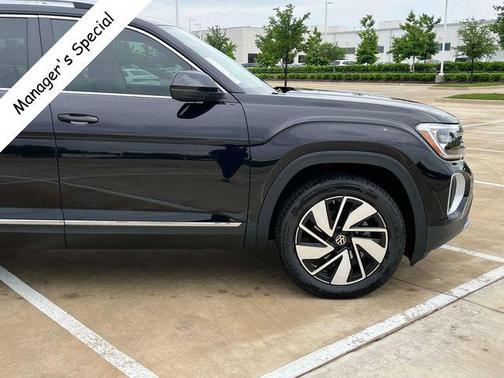 2025 Volkswagen Atlas 2.0T SEL