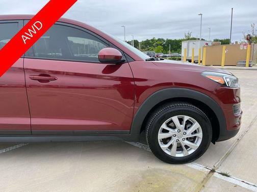 2020 Hyundai TUCSON SE