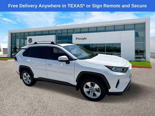 2020 Toyota RAV4 XLE