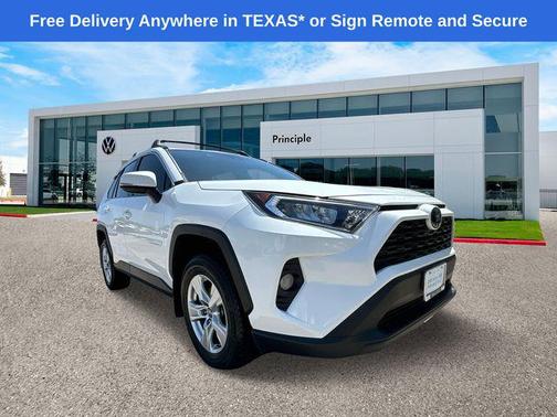 2020 Toyota RAV4 XLE