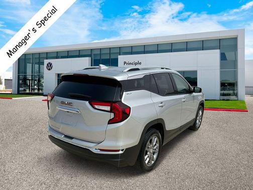 2022 GMC Terrain SLT