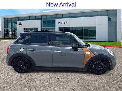 2017 MINI Hardtop Cooper S