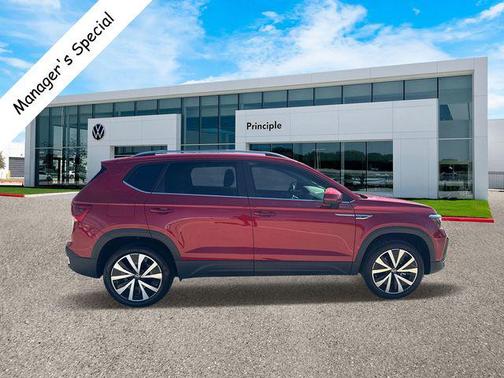 2024 Volkswagen Taos SE