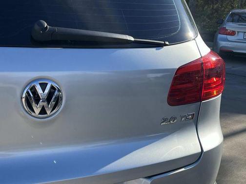 2018 Volkswagen Tiguan Limited 2.0T