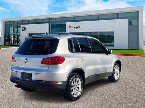 2018 Volkswagen Tiguan Limited 2.0T