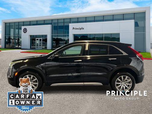 2023 Cadillac XT4 Premium Luxury