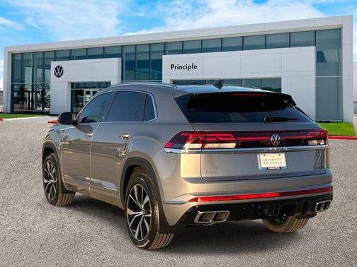 2026 Volkswagen Atlas Cross Sport 2.0T SEL Premium