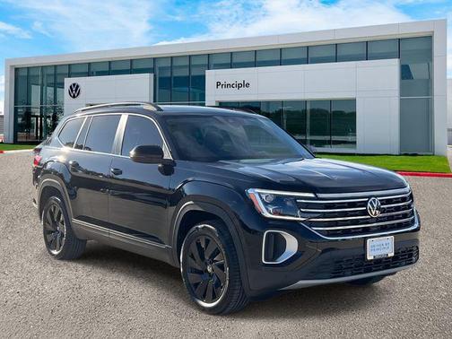 2026 Volkswagen Atlas 2.0T SE w/Technology 4MOTION