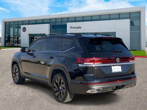2026 Volkswagen Atlas 2.0T SE w/Technology 4MOTION