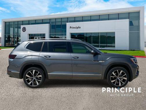 2025 Volkswagen Atlas 2.0T SEL Premium R-Line 4MOTION