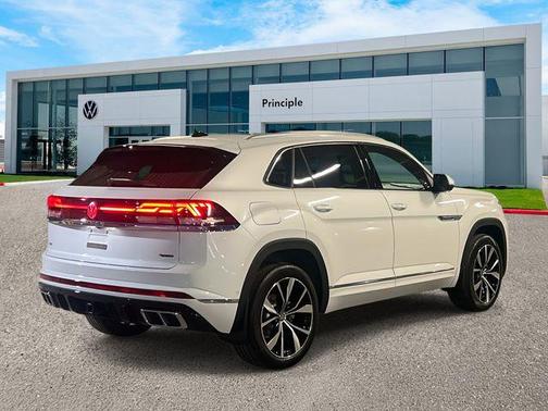 2026 Volkswagen Atlas Cross Sport 2.0T SEL Premium