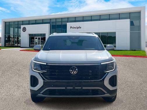 2026 Volkswagen Atlas Cross Sport 2.0T SE