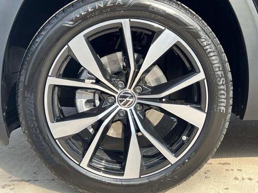 2026 Volkswagen Atlas 2.0T SEL Premium R-Line 4MOTION