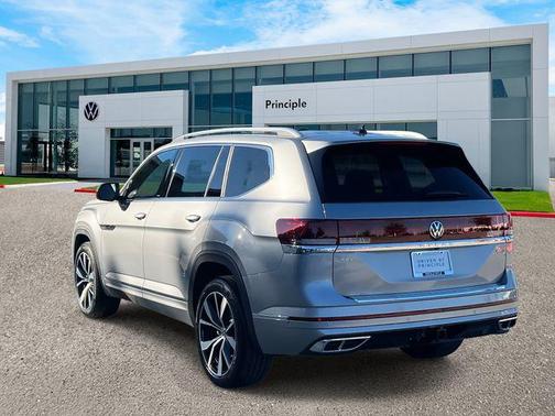 2026 Volkswagen Atlas 2.0T SEL Premium R-Line 4MOTION