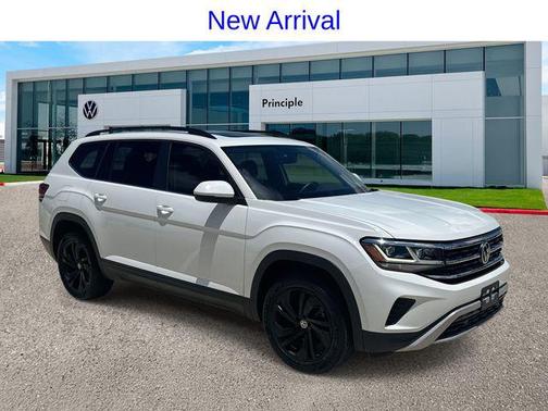 2023 Volkswagen Atlas 3.6L SE w/Technology