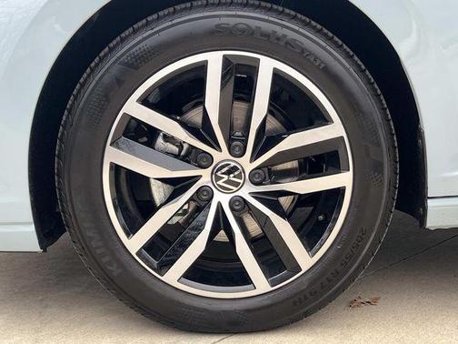 2026 Volkswagen Jetta 1.4T SE