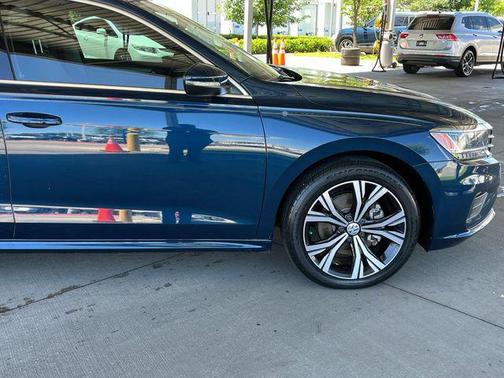 2022 Volkswagen Passat 2.0T SE