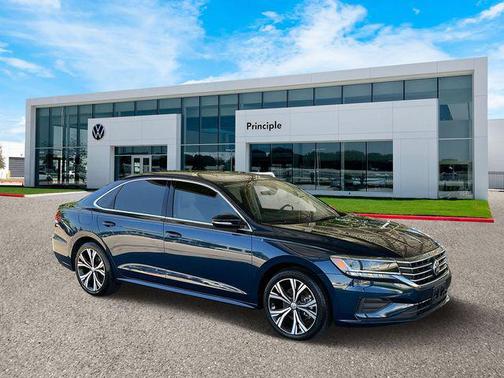2022 Volkswagen Passat 2.0T SE