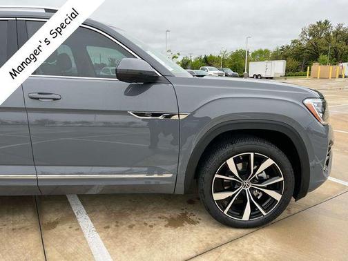 2025 Volkswagen Atlas 2.0T SEL Premium R-Line 4MOTION
