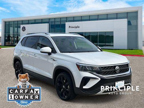 2024 Volkswagen Taos 1.5T SE