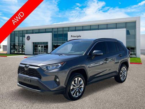 2021 Toyota RAV4 XLE Premium