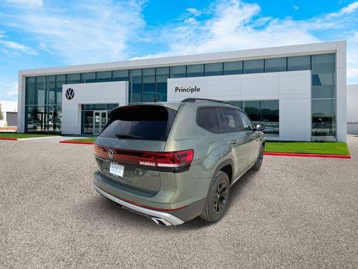 2025 Volkswagen Atlas 2.0T Peak Edition