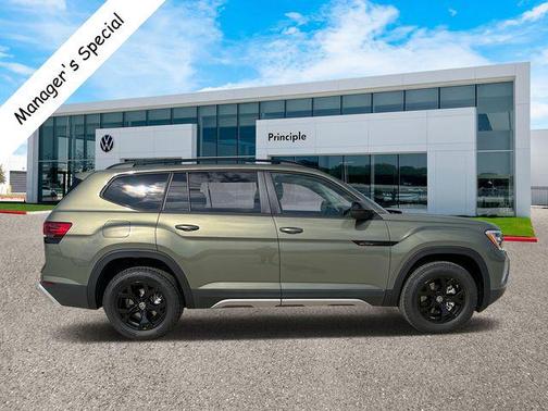 2025 Volkswagen Atlas 2.0T Peak Edition
