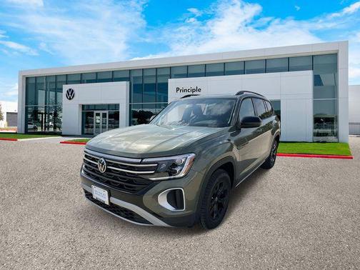 2025 Volkswagen Atlas 2.0T Peak Edition