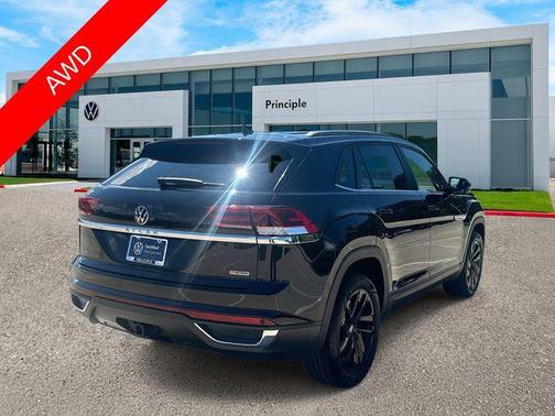 2022 Volkswagen Atlas Cross Sport 3.6L V6 SE w/Technology
