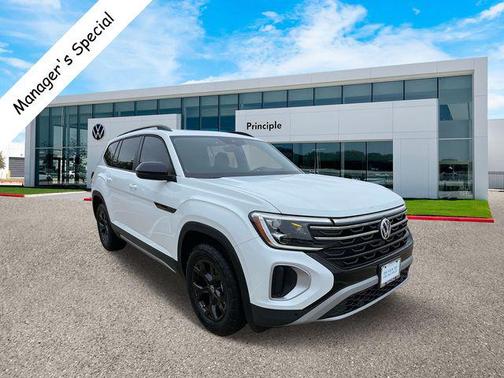 2025 Volkswagen Atlas 2.0T Peak Edition