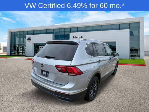 2024 Volkswagen Tiguan 2.0T SE