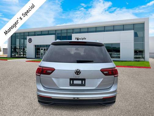 2024 Volkswagen Tiguan 2.0T SE