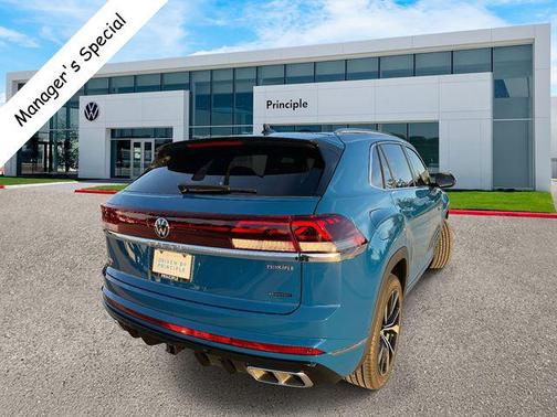 2025 Volkswagen Atlas Cross Sport 2.0T SEL Premium