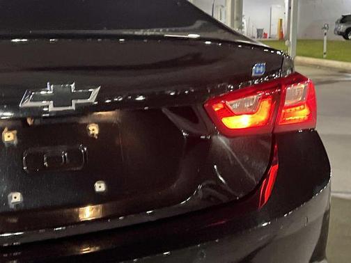 2018 Chevrolet Malibu Hybrid Base